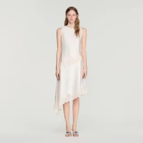 Asymmetrisches Kleid in Satin-Optik