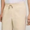 Elastische Hose mit geradem Bein