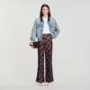 Fliessende Hose mit Blumenmuster