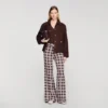 Fliessende Hose mit Blumenmuster