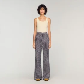Fliessende Hose mit Blumenmuster