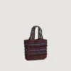 Gehäkelte Tasche mit Perlenverzierung
