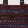 Gehäkelte Tasche mit Perlenverzierung