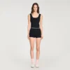 Gestreifte Shorts mit Perlenstickerei