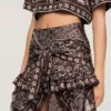 Hi-Low-Rock mit Bandana-Print