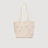 Häkel-Tasche mit Anhängern
