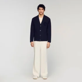Häkelcardigan mit Blumenmotiv
