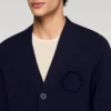 Häkelcardigan mit Blumenmotiv