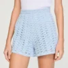 Hoch taillierte, mit Perlen verzierte Häkel-Shorts