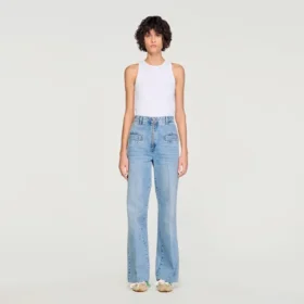 Jeans mit weitem Bein
