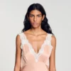 Kleid im Lingerie-Stil mit Strasssteinen