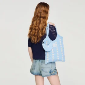 Kleines gehäkeltes Accessoire