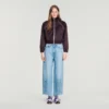 Kurze, bestickte Satinjacke