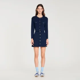 Kurze Strickjacke aus Rippstrick