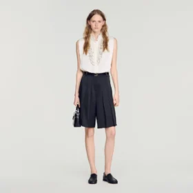 Lange, hoch taillierte Plissee-Shorts