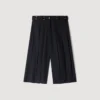 Lange, plissierte Wollshorts