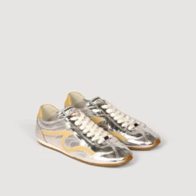 Light Wave Sneakers in Metallic-Optik