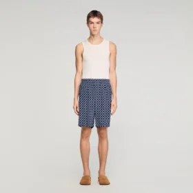 Link zu luftigen Shorts mit Print