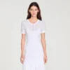 Maxikleid aus gestricktem Stoff mit Perlenverzierung