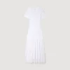 Maxikleid aus gestricktem Stoff mit Perlenverzierung