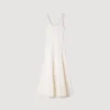 Maxikleid aus Strick mit Strasssteinen