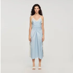 Maxikleid mit Trägern in Satin-Optik