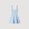 Mini-Strickkleid mit Perlenverzierung