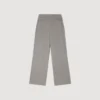 Mit Strasssteinen verzierte Jeans