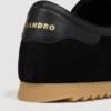 Niedrige Sneaker aus Leder und Wildleder