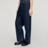 Raw-Denim-Jeans in Barrel-Fit