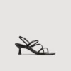 Sandalen mit Riemen
