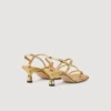 Sandalen mit Riemen
