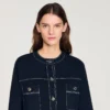 Strickjacke mit Kontrastnähten