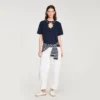 T-Shirt mit Strass-Ausschnitt