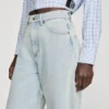 Verwaschene Barrel-Cut-Jeans aus Baumwolle
