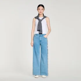 Verwaschene Jeans mit geradem Bein und Strasssteinen