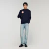 Wollpullover mit hohem Kragen