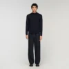 Wollpullover mit hohem Kragen
