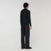 Wollpullover mit hohem Kragen