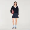 Wollpullover mit V-Ausschnitt