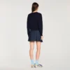 Wollpullover mit V-Ausschnitt