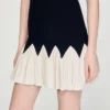 Zweifarbiges Mini-Strickkleid