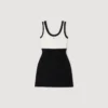 Zweifarbiges Strick-Minikleid